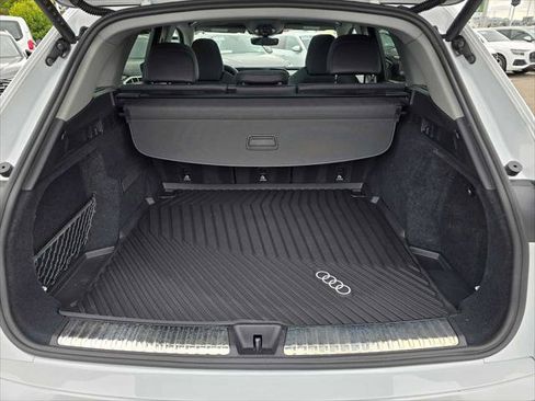 Certified 2025 Audi Q5 Premium w/ Premium Plus AWD/4WD image 22