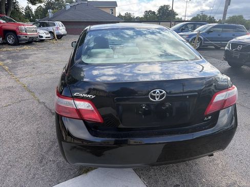 Used 2007 Toyota Camry LE FWD image 9