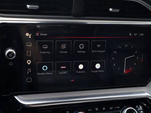 Used 2023 GMC Sierra 1500 Denali w/ Technology Package AWD/4WD image 15