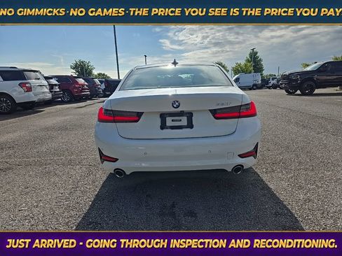 Used 2021 BMW 330i Sedan w/ Convenience Package RWD image 6