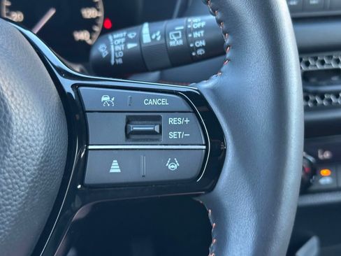 Used 2024 Honda HR-V Sport image 24