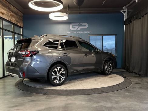 Used 2021 Subaru Outback Limited w/ Popular Package #2 image 3