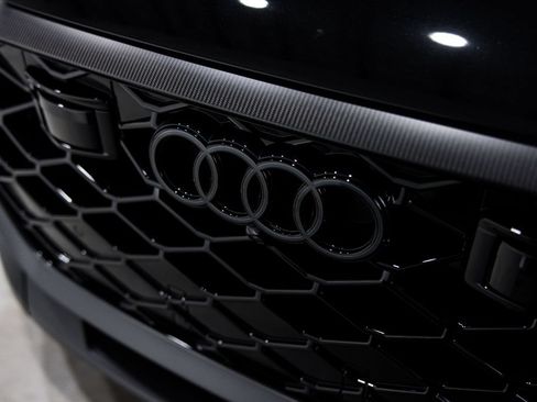 Used 2026 Audi RS Q8 performance AWD/4WD image 32