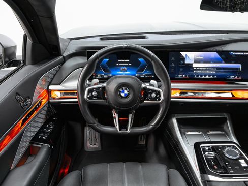 Used 2023 BMW 760i xDrive w/ Parking Assistance Package image 56