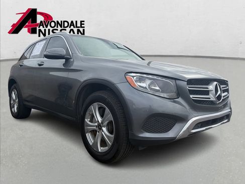 Used 2017 Mercedes-Benz GLC 300 image 5