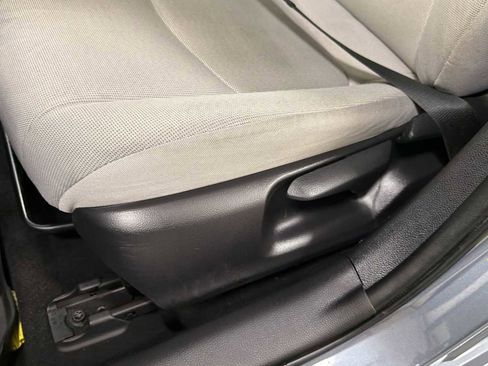 Certified 2022 Toyota Corolla LE image 14