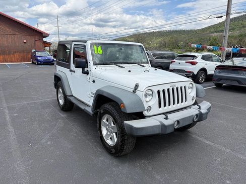 Used 2016 Jeep Wrangler Sport w/ Quick Order Package 24S AWD/4WD image 1