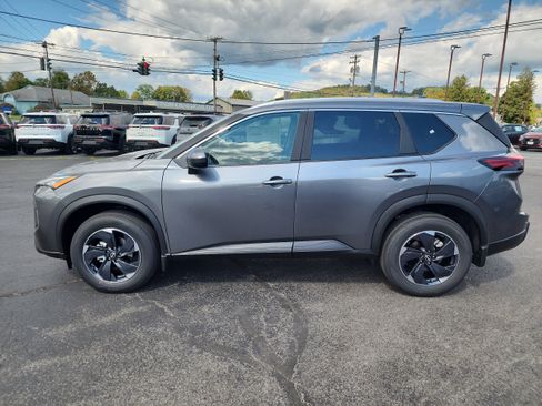 New 2026 Nissan Rogue SV w/ SV Premium Package image 5