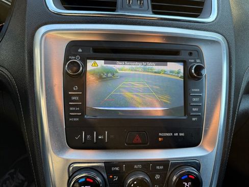 Used 2014 GMC Acadia SLT AWD/4WD image 13