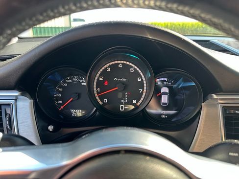 Used 2015 Porsche Macan Turbo AWD/4WD image 16