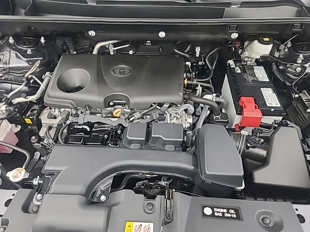 Used 2025 Toyota RAV4 LE AWD/4WD image 37
