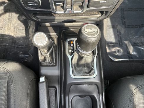 Certified 2020 Jeep Wrangler Unlimited Sport S AWD/4WD image 26