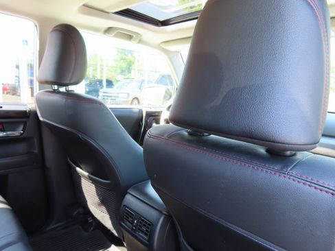 Used 2021 Toyota 4Runner Venture image 35