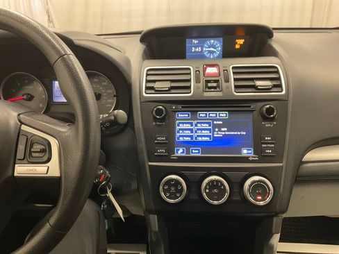 Used 2017 Subaru Forester 2.5i AWD/4WD image 25