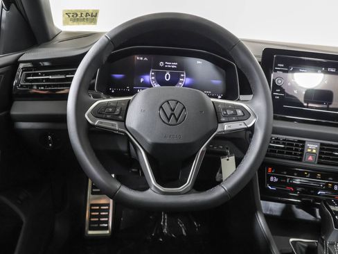 Used 2026 Volkswagen Jetta Sport FWD image 24