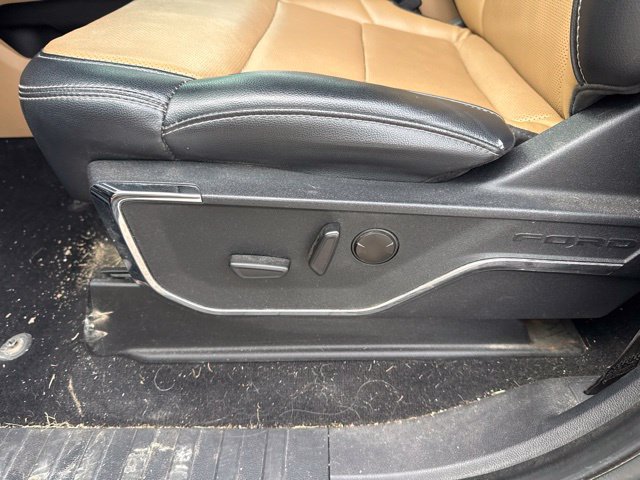 Used 2024 Ford F350 Lariat w/ Lariat Ultimate Package AWD/4WD image 11