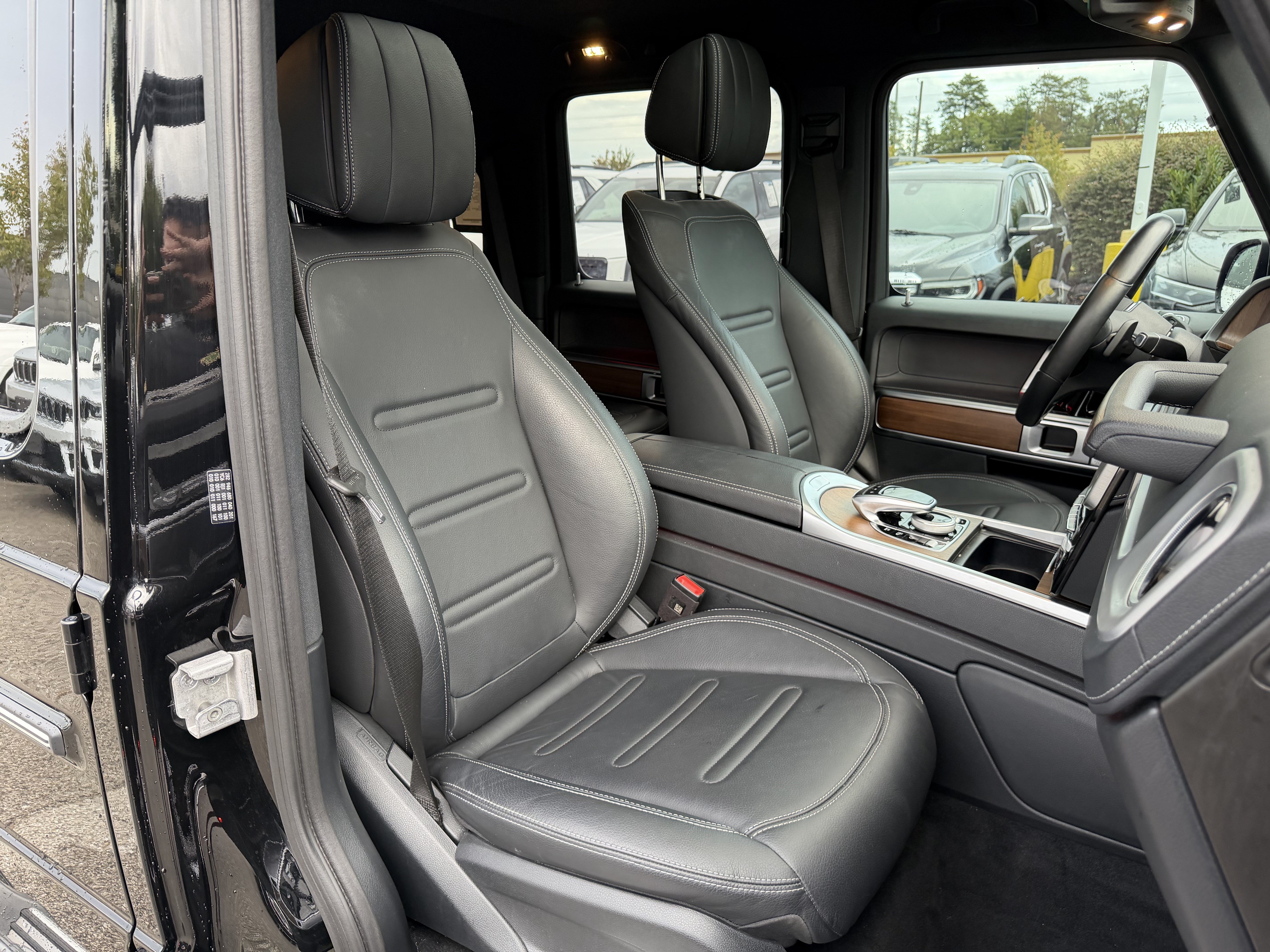 Used 2024 Mercedes-Benz G 550 image 35
