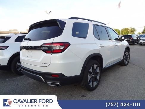 Used 2026 Honda Pilot Elite image 4