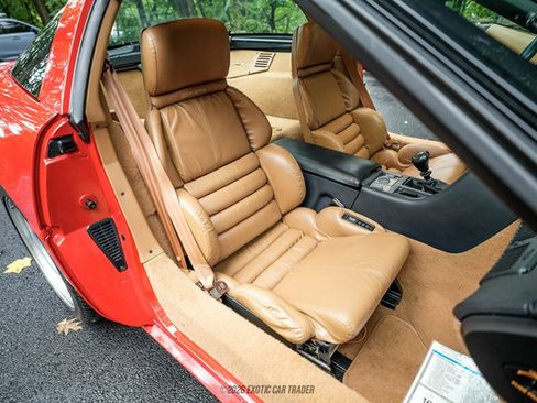 Used 1991 Chevrolet Corvette Coupe RWD image 34