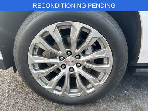 Used 2023 GMC Yukon XL Denali w/ Max Trailering Package image 6