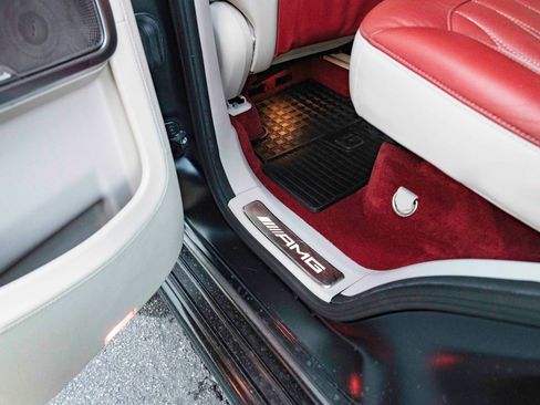 Used 2019 Mercedes-Benz G 63 AMG 4MATIC image 35