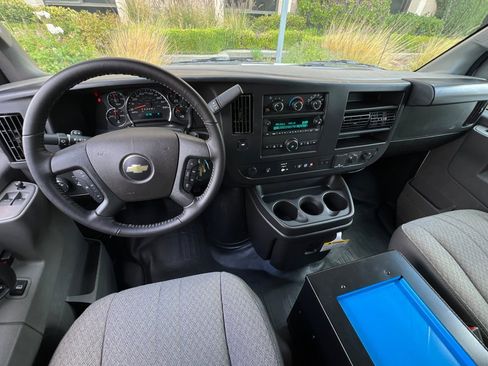 Used 2023 Chevrolet Express 3500 Extended w/ Driver Convenience Package image 12