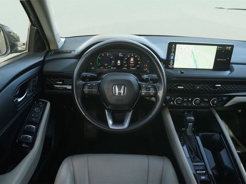 Used 2023 Honda Accord Touring image 22