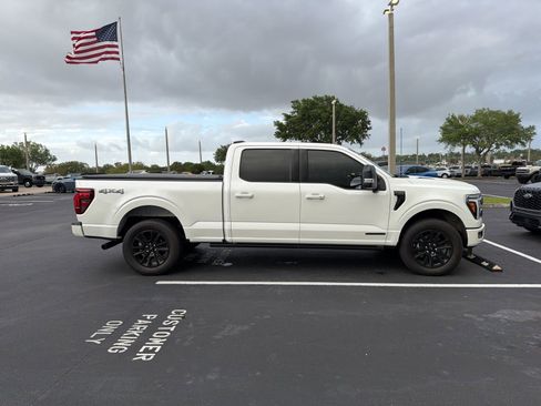 Used 2025 Ford F150 Platinum image 3