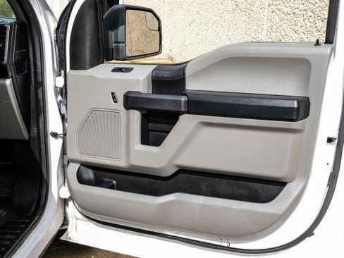 Used 2017 Ford F150 XL w/ Equipment Group 101A Mid image 33