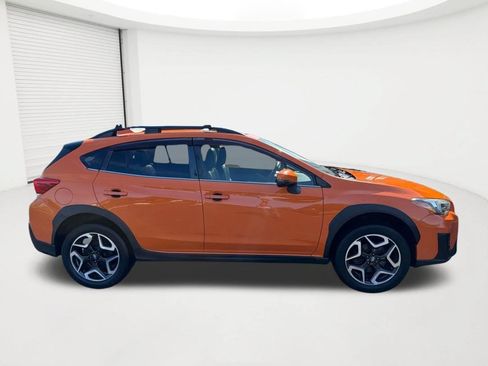 Used 2019 Subaru Crosstrek 2.0i Limited w/ Moonroof Package w/Navigation AWD/4WD image 4