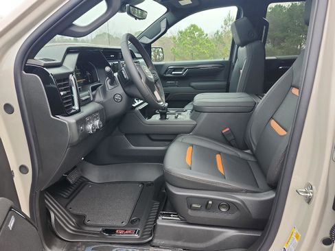 New 2026 GMC Sierra 1500 AT4 w/ AT4 Premium Package image 16