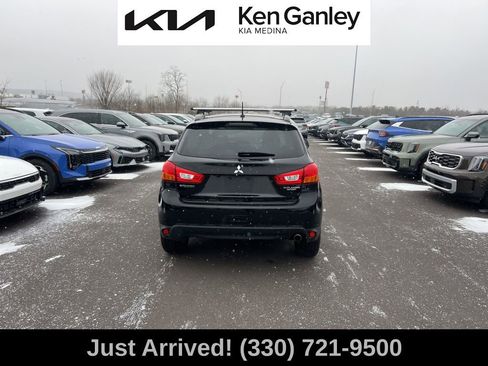 Used 2015 Mitsubishi Outlander Sport SE image 6