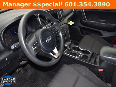 Used 2019 Kia Sportage LX image 12