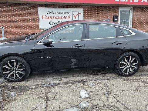 Used 2016 Chevrolet Malibu LT image 4