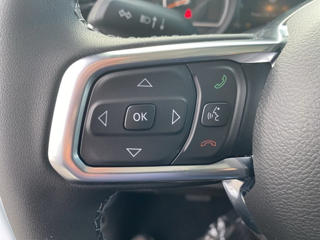 New 2026 Jeep Wrangler Unlimited Sahara AWD/4WD image 28