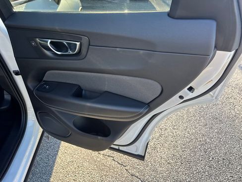 Used 2022 Volvo XC60 T8 R-Design w/ Advanced Package image 16