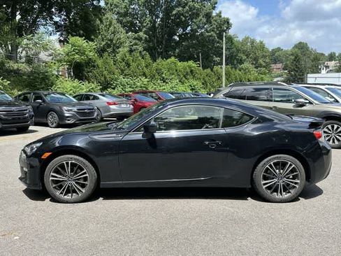 Used 2014 Subaru BRZ Limited RWD image 2