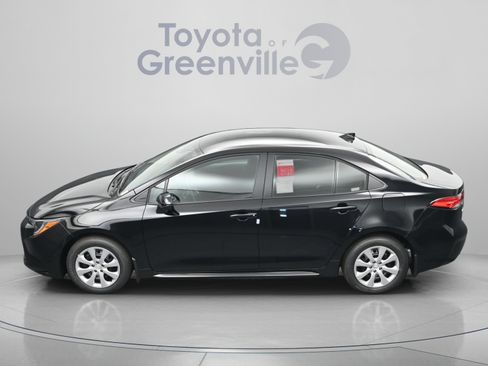 Certified 2026 Toyota Corolla LE FWD image 5