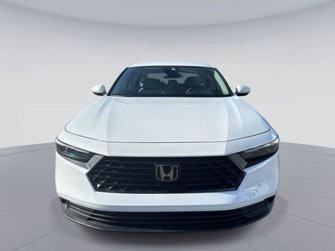 Certified 2024 Honda Accord LX image 9