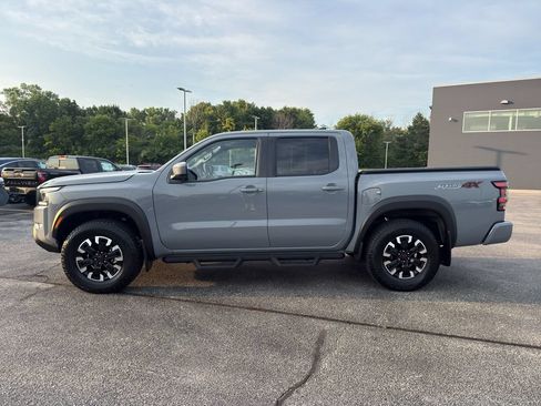 Certified 2023 Nissan Frontier PRO-4X w/ Technology Package AWD/4WD image 6