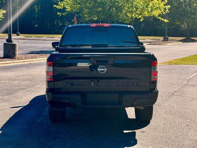 Used 2025 Nissan Frontier SV AWD/4WD image 4