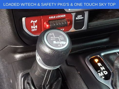Used 2024 Jeep Wrangler Unlimited AWD/4WD image 22