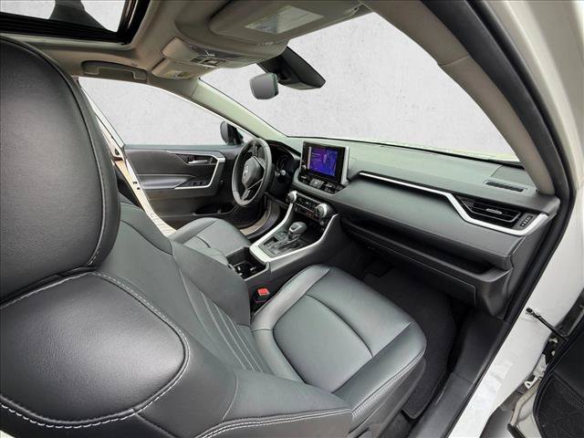 Used 2023 Toyota RAV4 XLE Premium FWD image 21