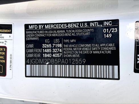 Used 2023 Mercedes-Benz EQS 450+ SUV image 31
