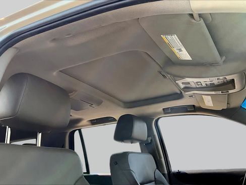 Used 2016 GMC Yukon SLT w/ Open Road Package RWD image 14