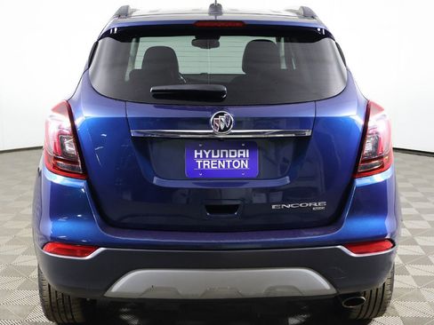 Used 2019 Buick Encore Preferred image 9