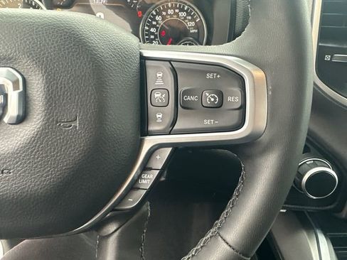 Used 2025 RAM 1500 Big Horn AWD/4WD image 23