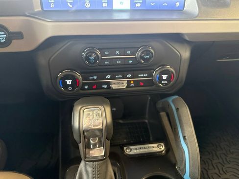 Used 2024 Ford Bronco Wildtrak AWD/4WD image 21
