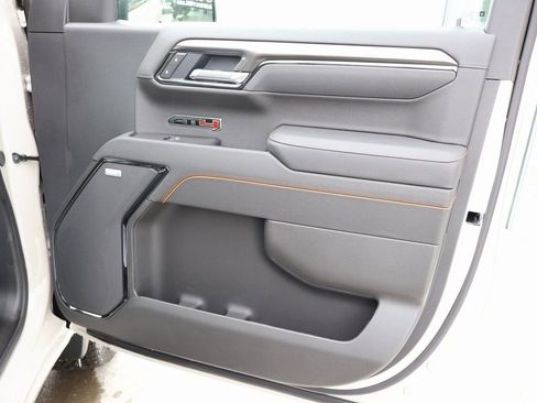 New 2026 GMC Sierra 1500 AT4 w/ AT4 Premium Package AWD/4WD image 43