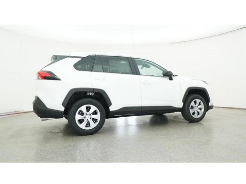 Used 2025 Toyota RAV4 LE FWD image 26